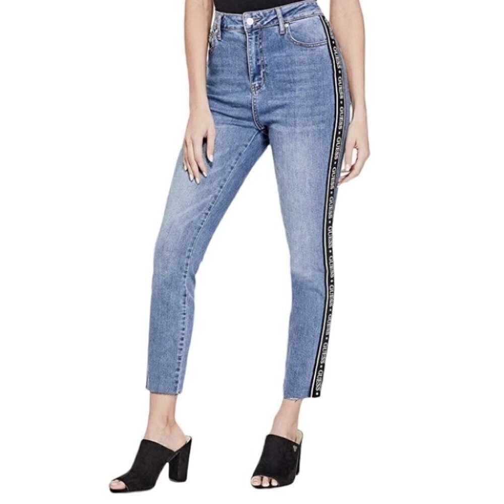 Guess medium wash logo tape high waisted skinny jeans size 24